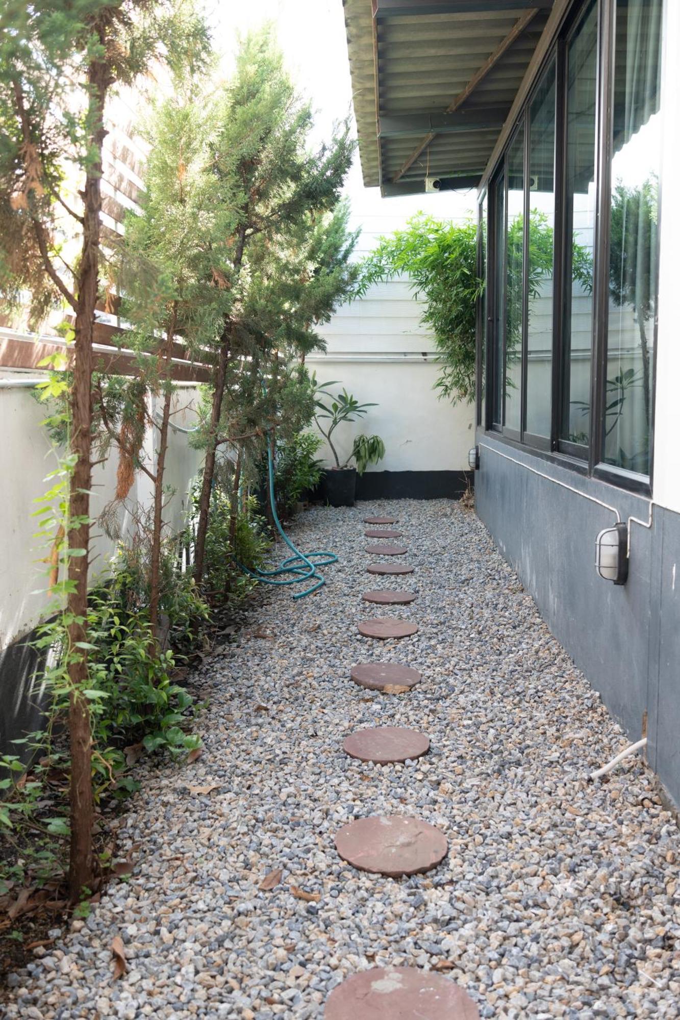 เชียงใหม่ แมนชั่น 2 Apartment ภายนอก รูปภาพ